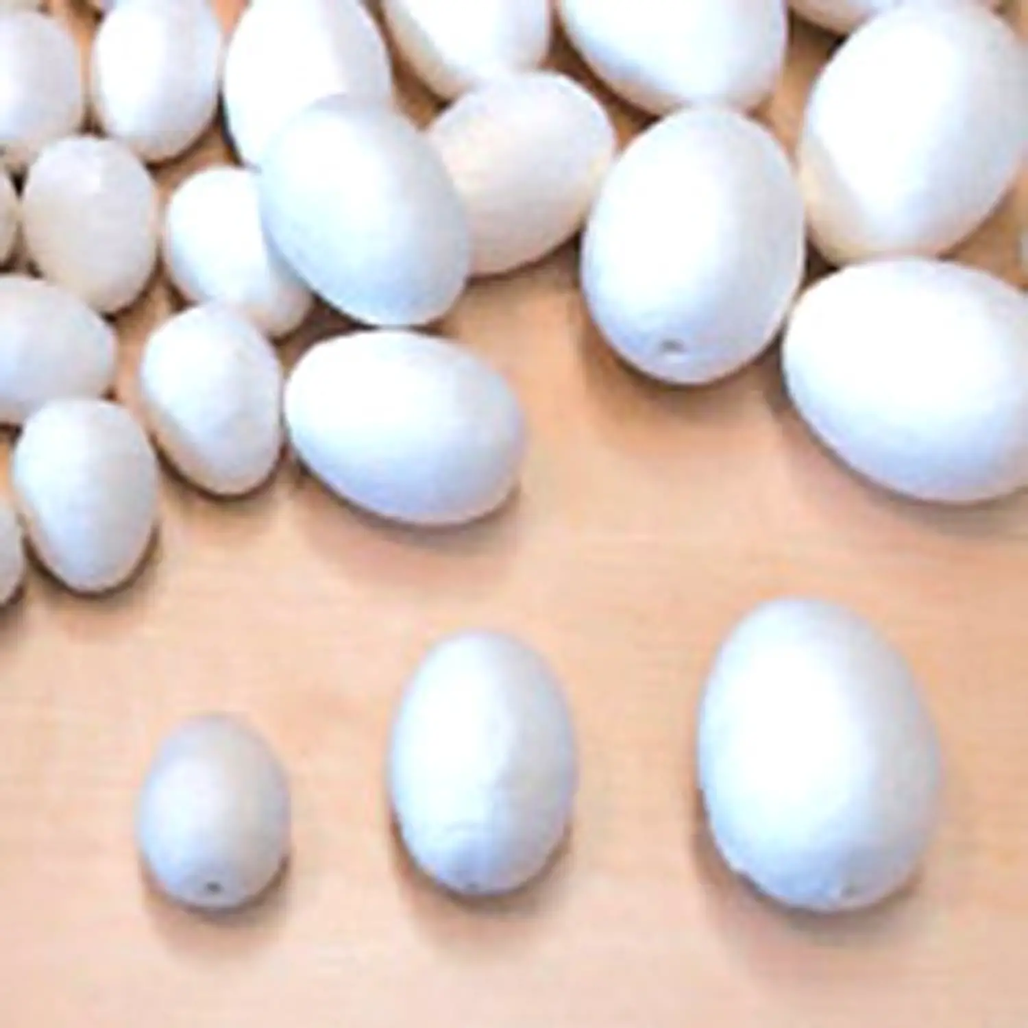 Uova in Cellulosa mm.47 Confezione 20 Pezzi - Cellulosa Plastica Polistirolo