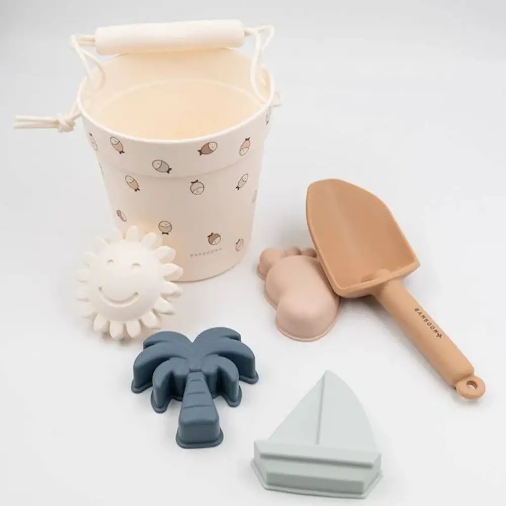 Bamboom Set Spiaggia Morbido Secchiello con Accesori Fishes - estivo mare